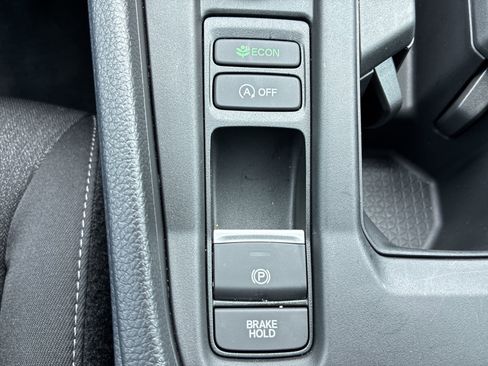 Certified 2026 Honda Accord SE image 41