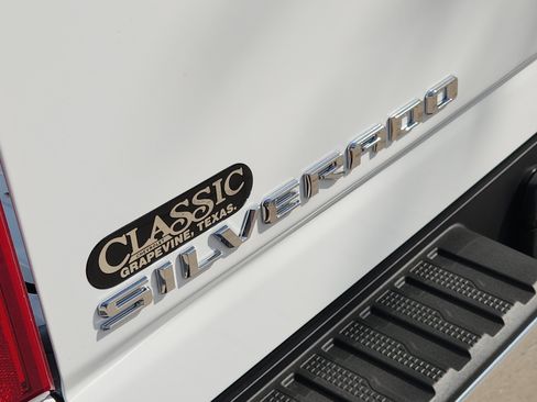 New 2026 Chevrolet Silverado 2500 W/T image 9