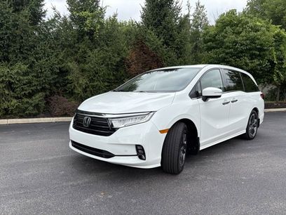 Used 2021 Honda Odyssey Elite