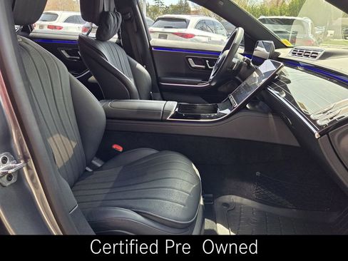 Certified 2022 Mercedes-Benz S 500 4MATIC image 32