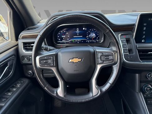 Used 2023 Chevrolet Suburban Premier RWD image 12