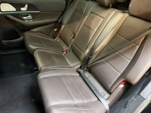 Used 2023 Mercedes-Benz GLS 450 4MATIC image 47