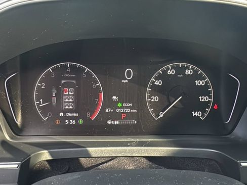 Used 2025 Honda Pilot Touring image 16