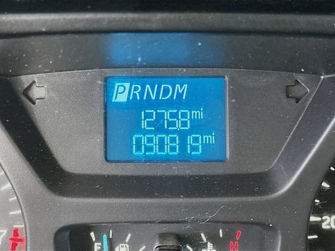 Used 2018 Ford Transit 250 138 RWD image 13