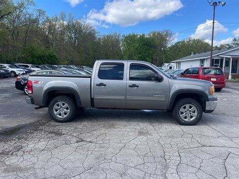 Used 2012 GMC Sierra 1500 SLE w/ Power Tech Package AWD/4WD image 4