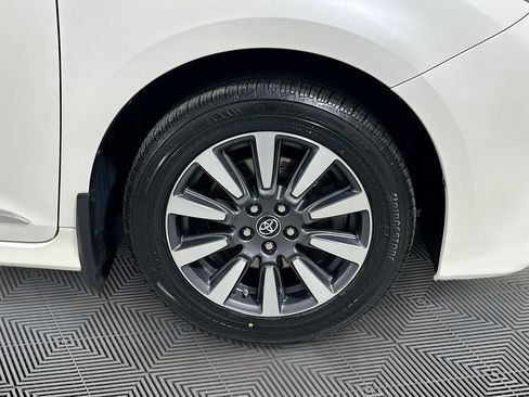Used 2019 Toyota Sienna Limited Premium w/ Protection Package AWD/4WD image 20