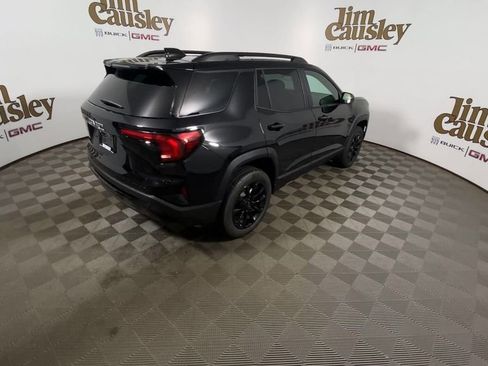 Used 2026 GMC Terrain Elevation w/ Elevation Premium Package FWD image 8