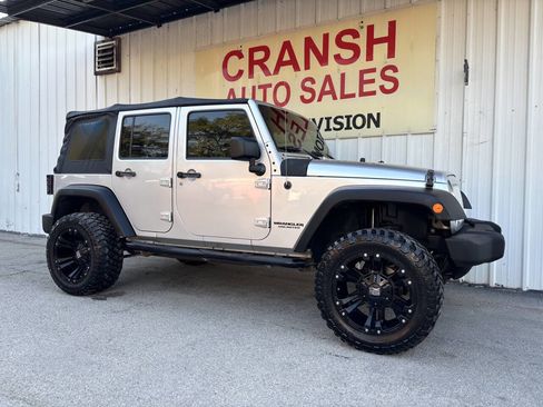 Used 2008 Jeep Wrangler Unlimited X image 7