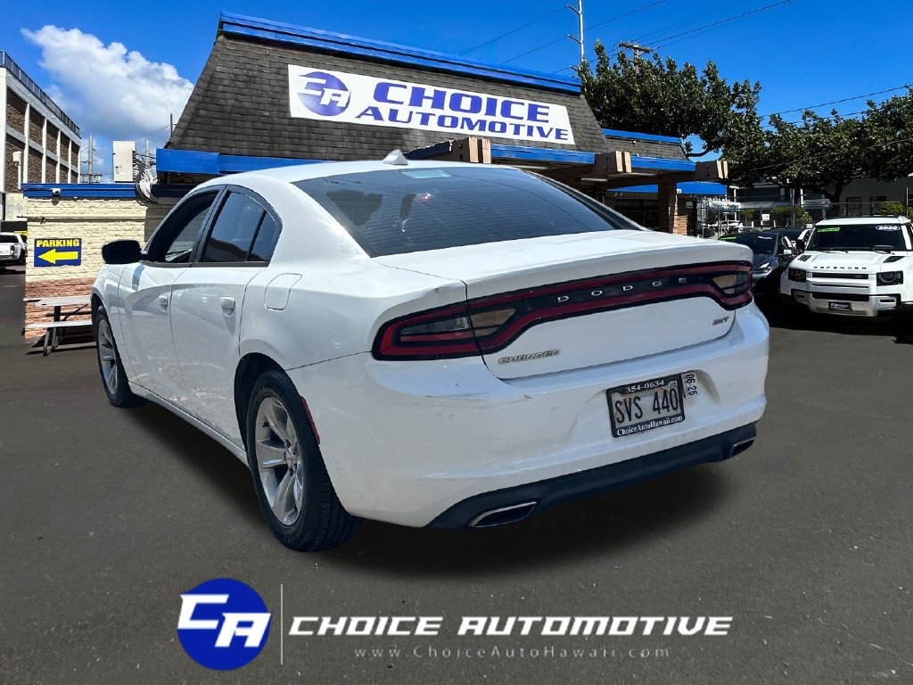 Used 2016 Dodge Charger SXT RWD image 5