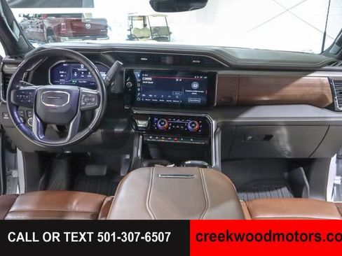 Used 2024 GMC Sierra 2500 Denali Ultimate AWD/4WD image 52