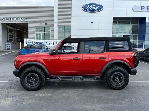 Used 2022 Ford Bronco Badlands AWD/4WD image 4