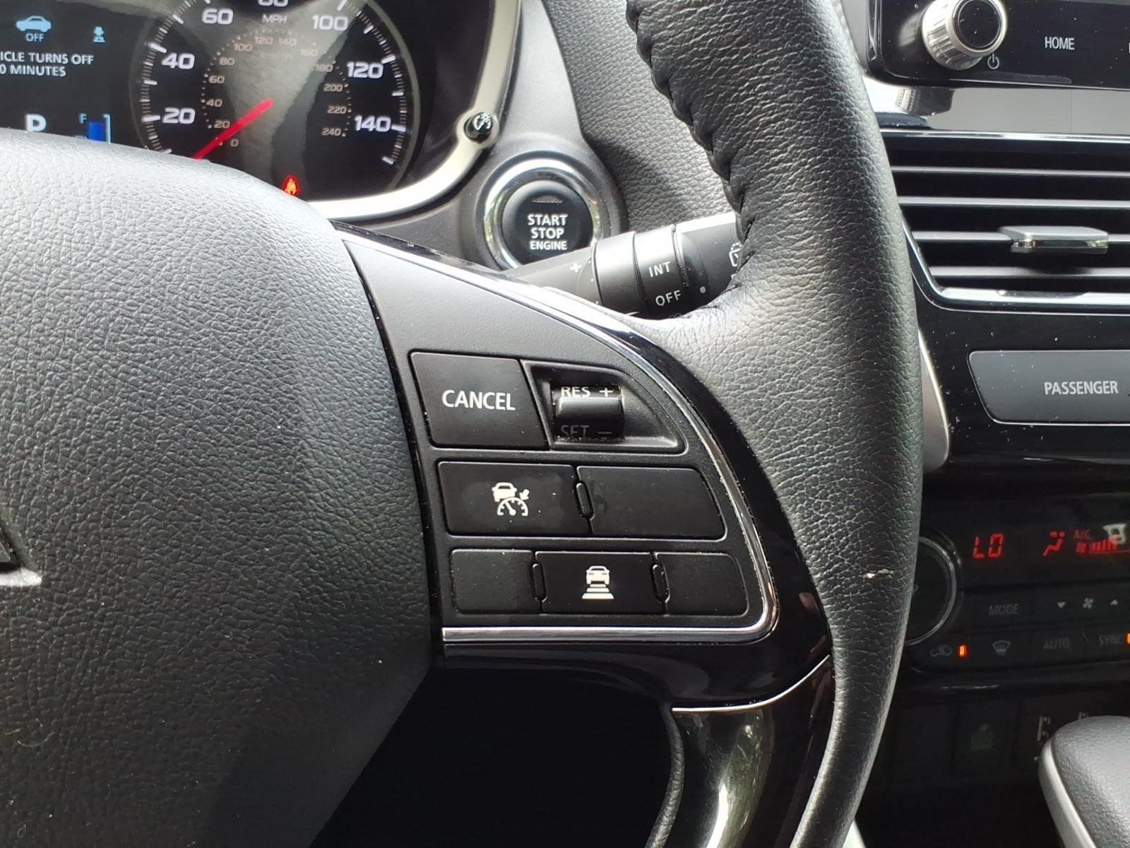 Used 2025 Mitsubishi Eclipse Cross SE AWD/4WD image 14