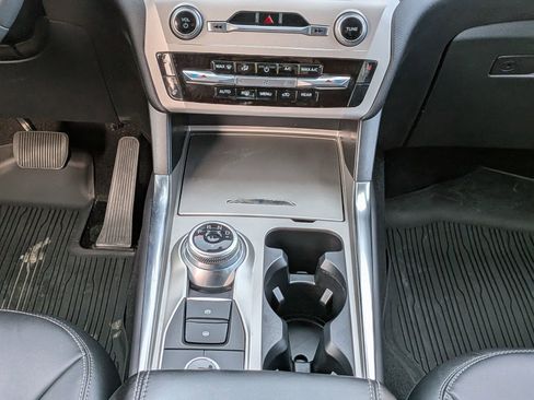 Certified 2023 Ford Explorer XLT w/ Equipment Group 202A image 22