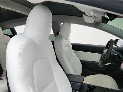 Used 2019 Tesla Model 3 Standard Range Plus image 20