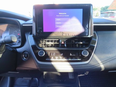 Certified 2024 Toyota Corolla SE image 25