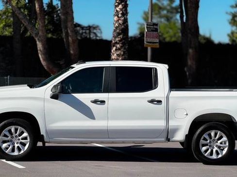 Used 2021 Chevrolet Silverado 1500 Custom RWD image 21