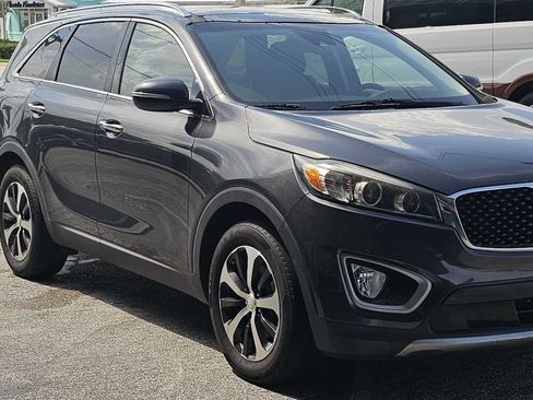 Used 2018 Kia Sorento EX w/ EX Advanced Touring Package FWD image 7
