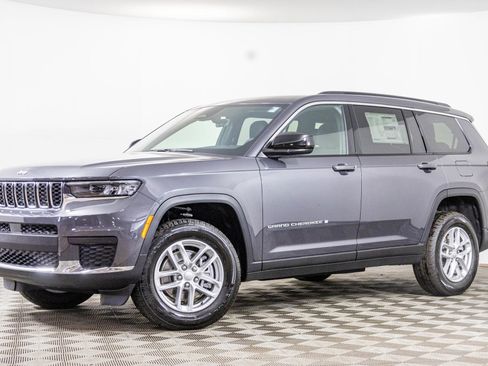 New 2025 Jeep Grand Cherokee L Laredo w/ Luxury Tech Group I image 2