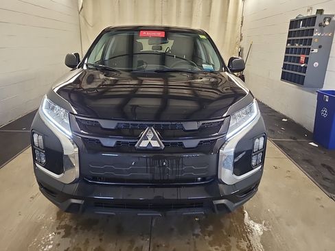 Used 2023 Mitsubishi Outlander Sport ES image 4