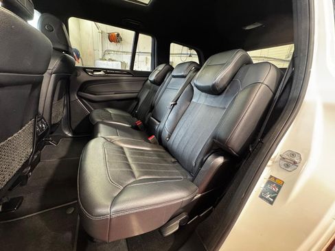 Used 2017 Mercedes-Benz GLS 450 4MATIC image 16