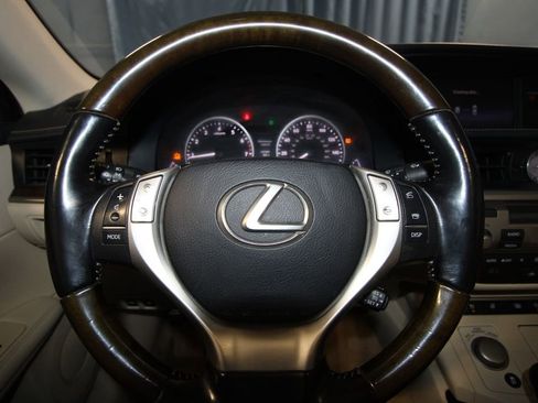Used 2015 Lexus ES 350 image 13