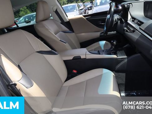 Used 2020 Lexus ES 300h w/ Premium Package FWD image 27