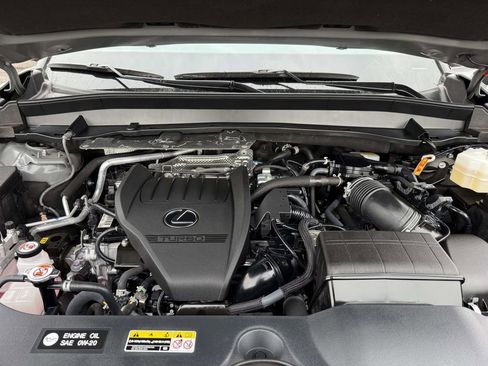 Used 2024 Lexus TX 500h AWD w/ Technology Package image 27