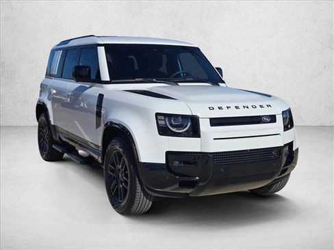 New 2026 Land Rover Defender 110 X-Dynamic SE image 7