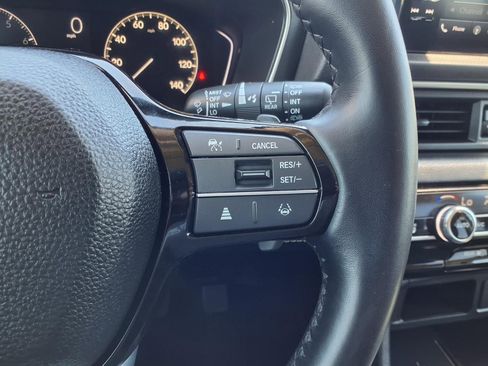 Used 2025 Honda Pilot EX-L image 17