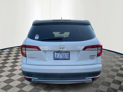 Used 2020 Honda Pilot Touring image 5