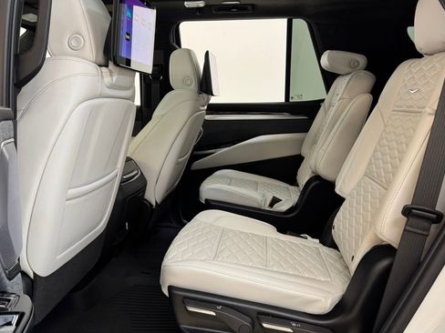 New 2025 Cadillac Escalade Sport Platinum w/ LPO, ONYX Package image 16