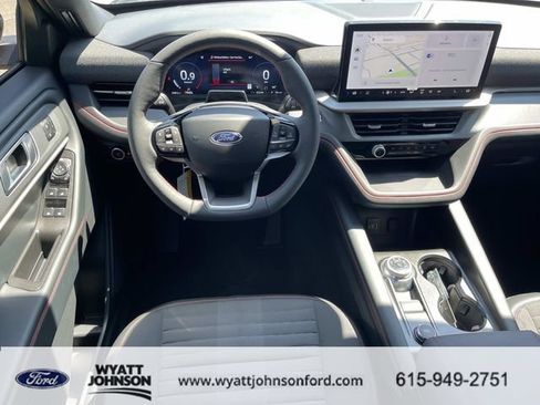 New 2026 Ford Explorer ST-Line w/ ST-Line Street Pack image 14