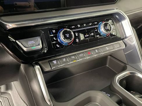 New 2026 GMC Sierra 2500 Denali Ultimate AWD/4WD image 6