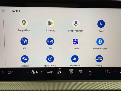 New 2025 Ford Explorer Active w/ Active Comfort Package image 12