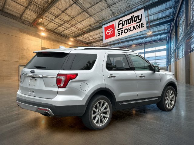 Used 2016 Ford Explorer Limited AWD/4WD image 4