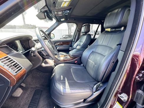 Used 2020 Land Rover Range Rover HSE image 23