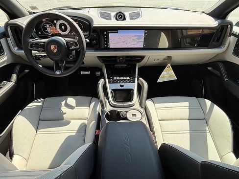 New 2025 Porsche Cayenne GTS image 13