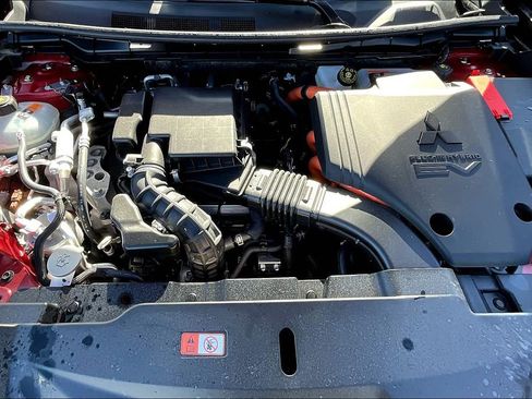 New 2025 Mitsubishi Outlander SEL image 12