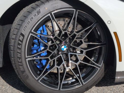 Used 2026 BMW M3 w/ Executive Package image 13