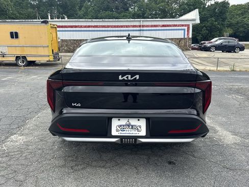 Used 2025 Kia K4 LXS FWD image 6