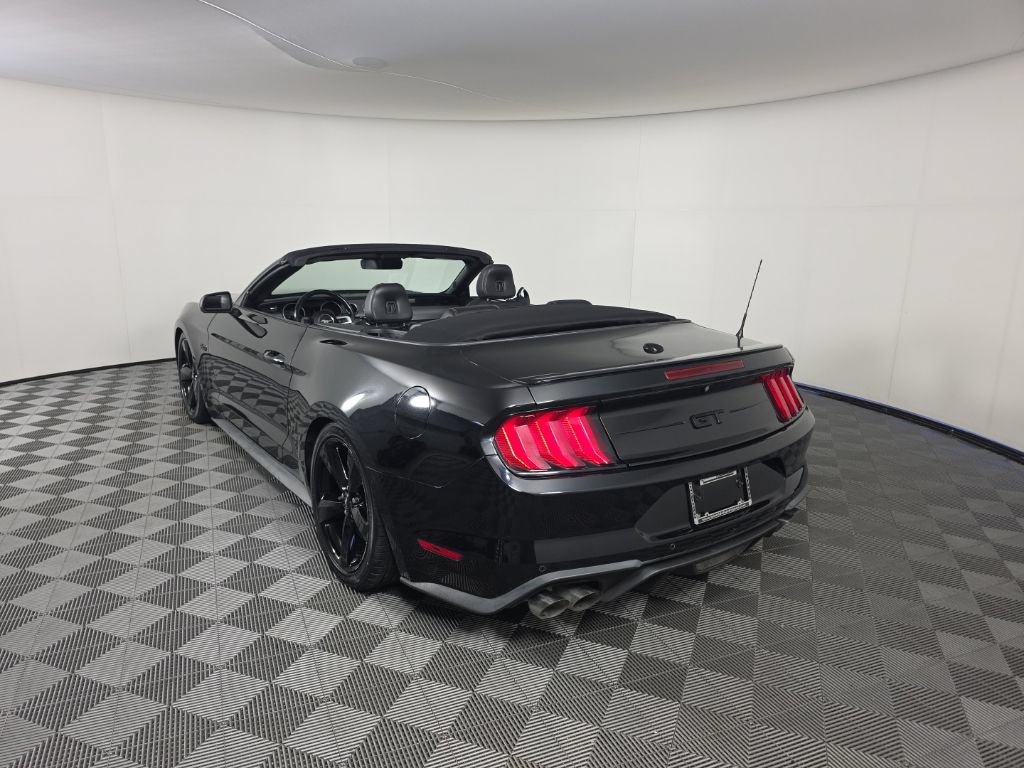 Used 2021 Ford Mustang GT Premium w/ Black Accent Package RWD image 31