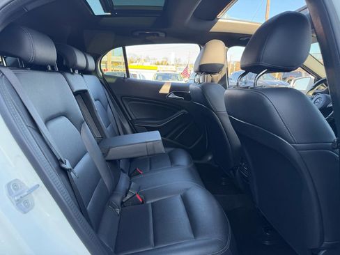 Used 2018 Mercedes-Benz GLA 250 4MATIC image 22