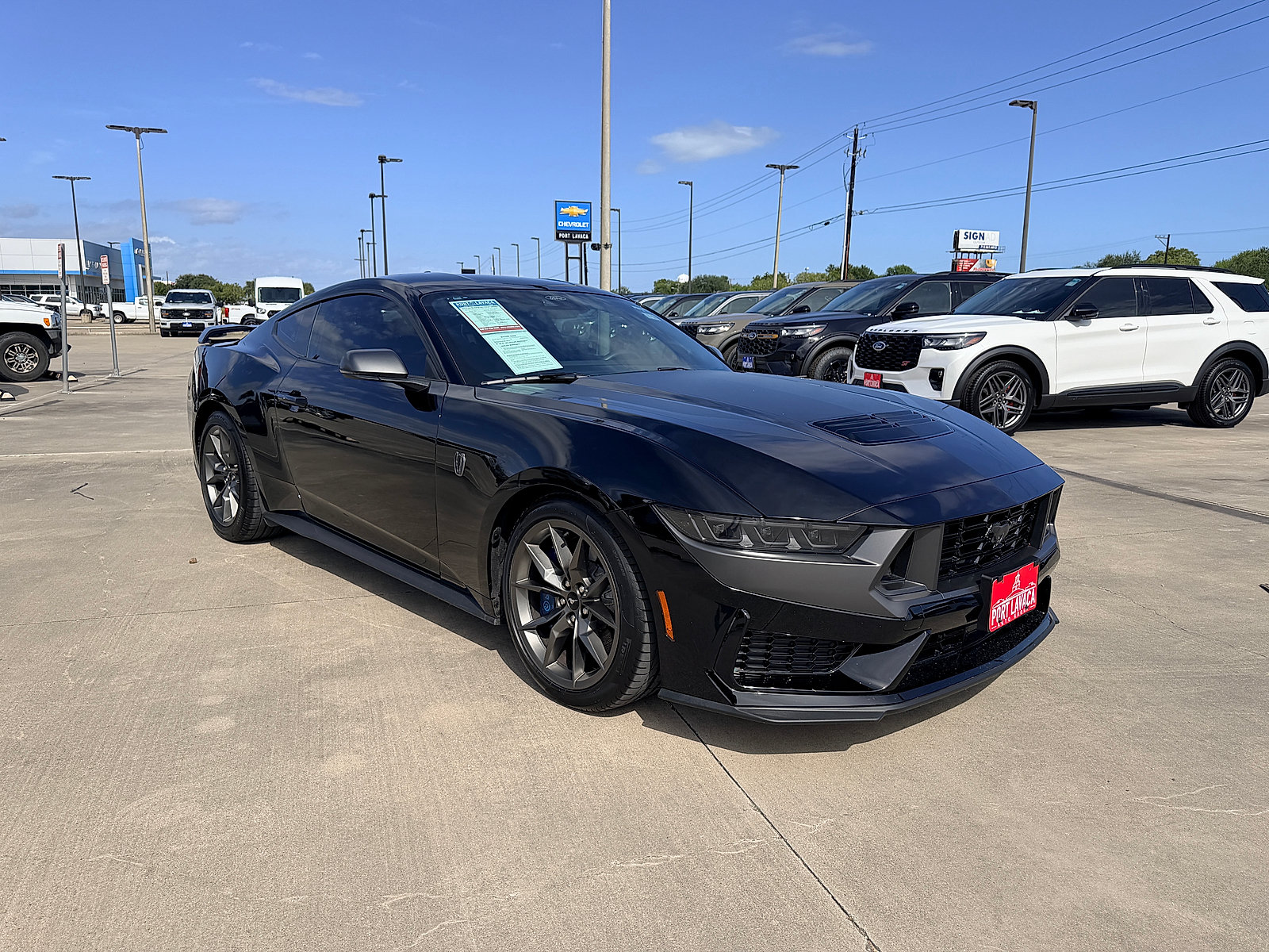 Used 2025 Ford Mustang Dark Horse RWD image 1