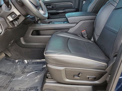 Used 2024 RAM 2500 Limited image 18