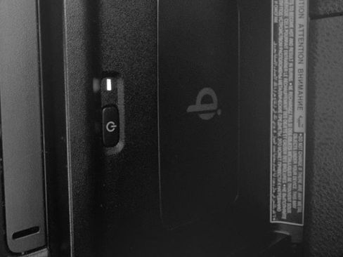 Used 2021 Toyota Camry XSE image 7