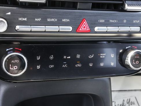Certified 2026 Hyundai Palisade Calligraphy AWD/4WD image 26