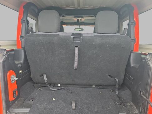 Used 2018 Jeep Wrangler Sport image 13