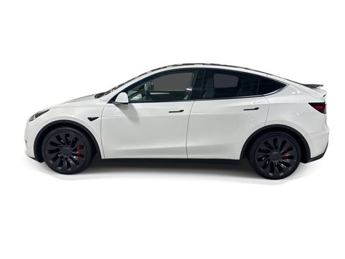 Certified 2023 Tesla Model Y Performance AWD/4WD image 3