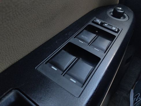 Used 2016 Jeep Patriot High Altitude FWD image 27