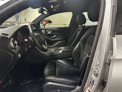 Used 2018 Mercedes-Benz GLC 300 4MATIC Coupe image 10